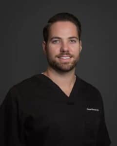 Headshot Dr. Bonser 3